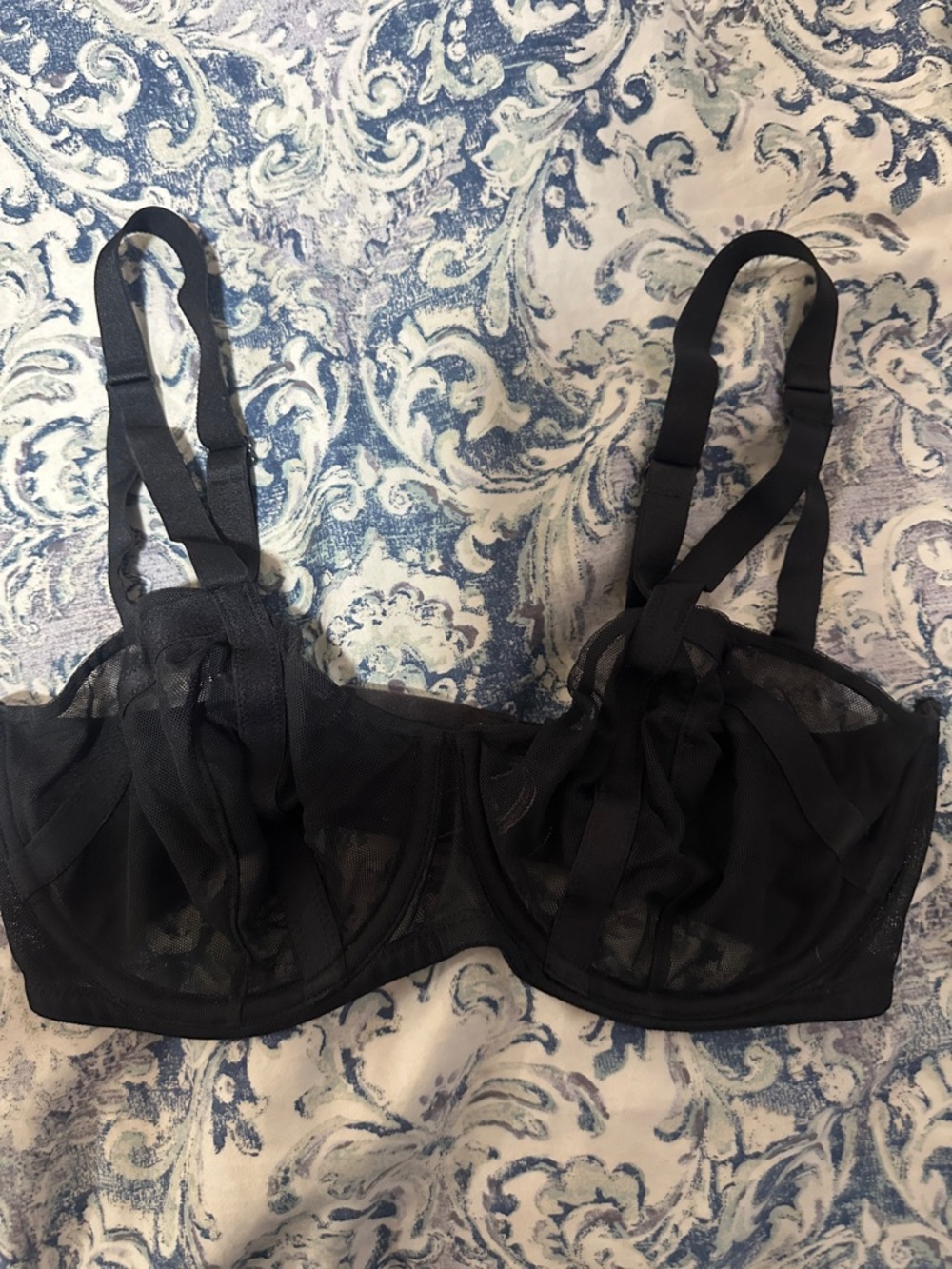 Victoria's Secret Black Sheer Underwire Bra•NWOT